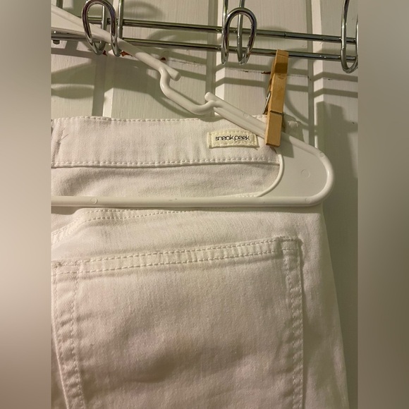 Sneak Peek white distressed jeans size 11 NWT - Picture 6 of 9